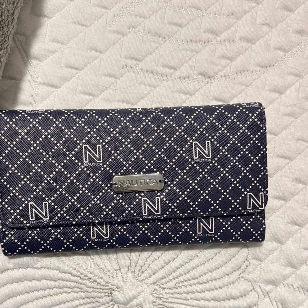 Nautica Navy and White Patterned Wallet